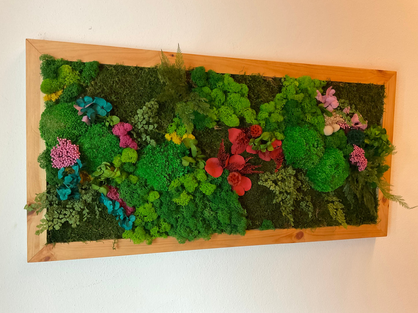 Cornice con Ortensie Stabilizzate – composizione artigianale personalizzabile